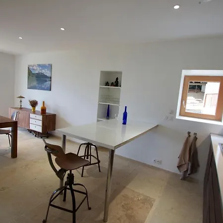 Apartamento Soukavati Tousbhita Akanishta Keajra Dullin