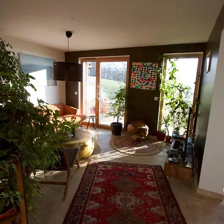 Apartamento Soukavati Tousbhita Akanishta Keajra